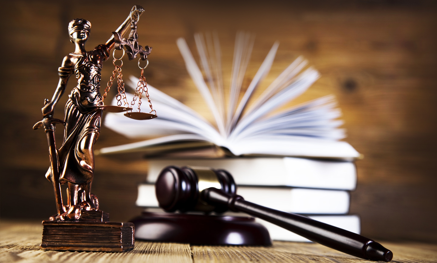 Nadia AbdulRazagh Advocacy & Legal Consultations